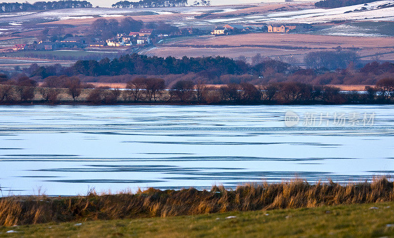 Loch Leven - frozen